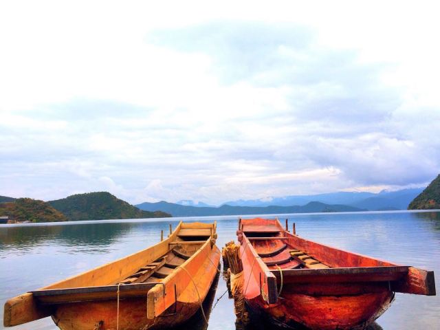 去Lu沽湖或香格里拉哪个更值得一游：Lu沽湖或香格里拉
